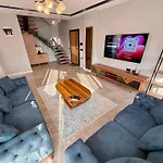 Sa Apartments! Luxury 2bd Duplex 200m To The Apartament *