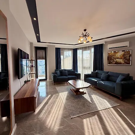Sa Apartments! Luxury 2bd Duplex 200m To The *