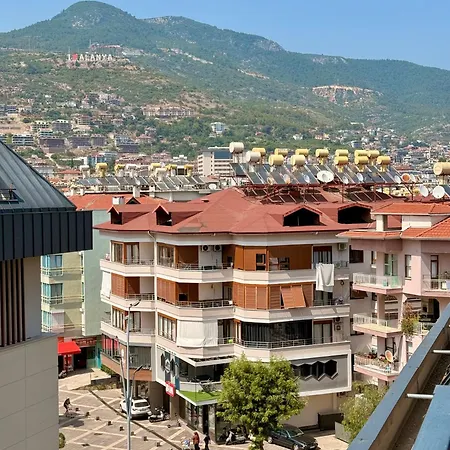 Sa Apartments! Luxury 2bd Duplex 200m To The Apartment