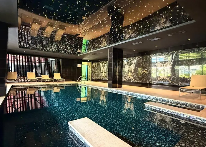 Sa Apartments! Luxury 2bd Duplex 200m To The