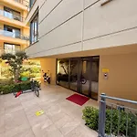 Sa Apartments! Luxury 2bd Duplex 200m To The Apartment
